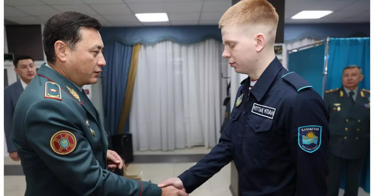  Туған күнінде алғаш рет дауыс берді: Ұлттық ұлан сарбазы үшін референдум күні ерекше өтті 