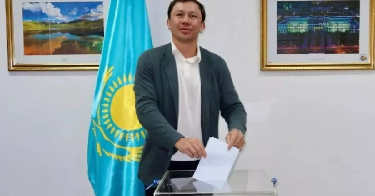  Референдум -2026: Геннадий Головкин Таиландта дауыс берді 