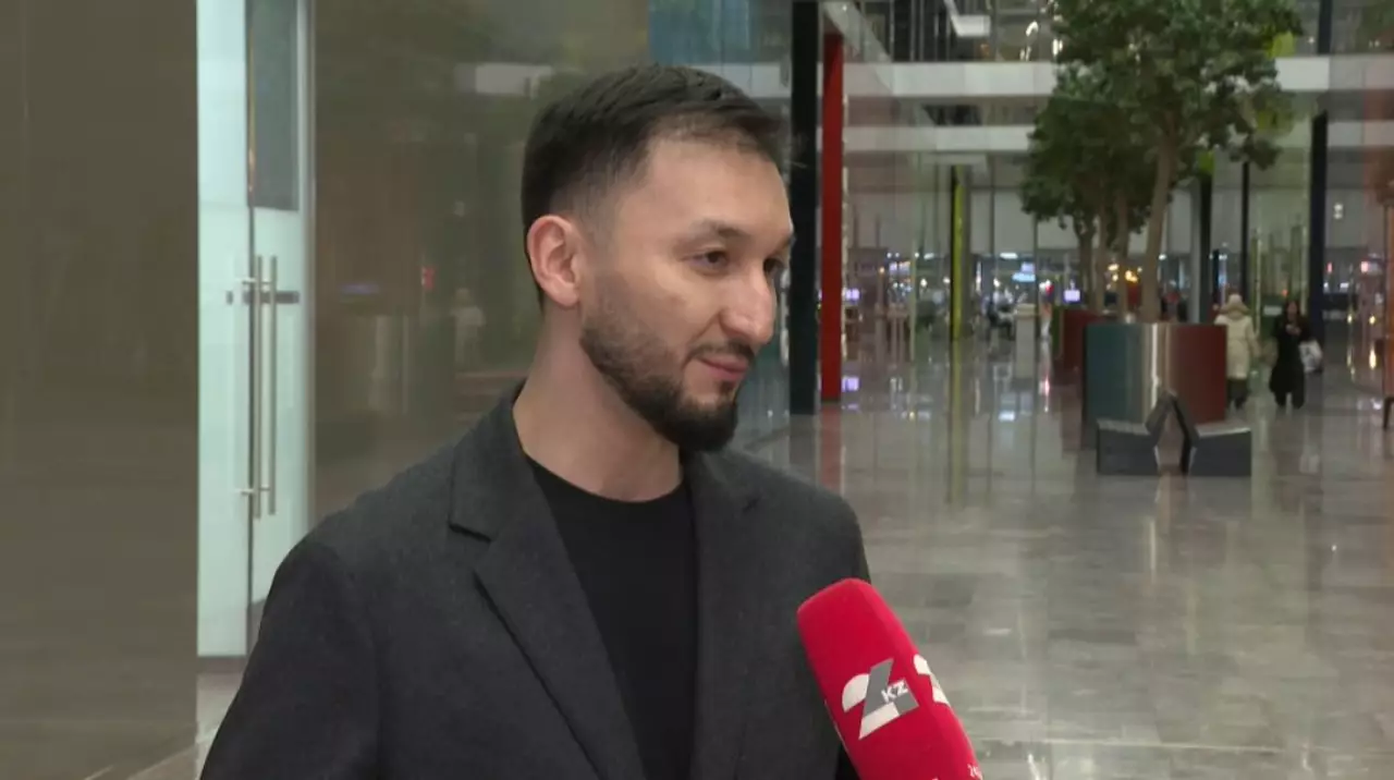 Политолог: Новая Конституция не меняет форму правления