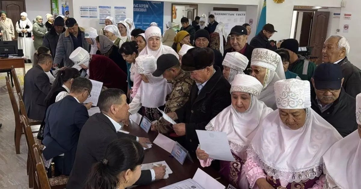  Қызылордада Ыбырай Жақаев әулетінің 9 келіні референдумда бірге дауыс берді 