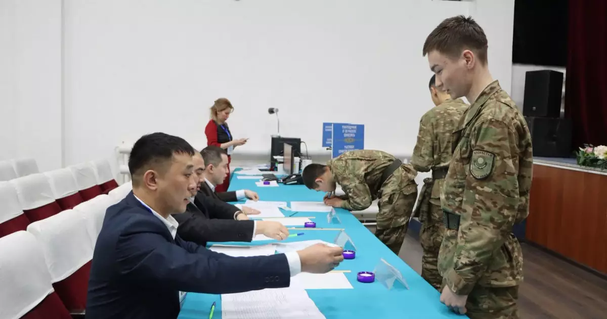  Референдум: Ұлттық ұланның 6636 әскери бөлімінде 300 сарбаз дауыс берді 