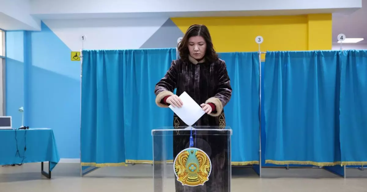  Жұлдыз Сүлейменова референдумда өз таңдауын жасады 