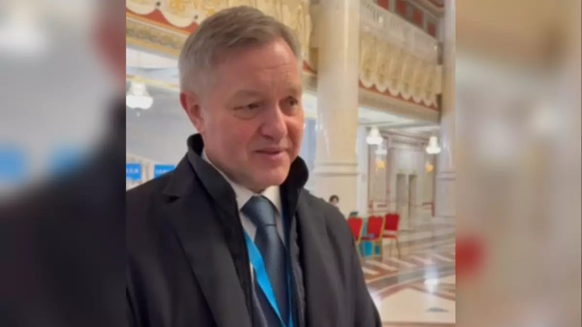 Дмитрий Кобицкий наблюдает за ходом референдума в Казахстане