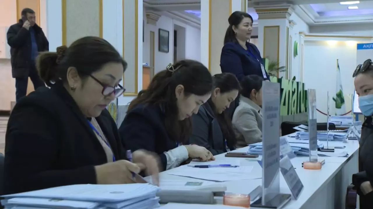 Как проходит голосование в Алматы