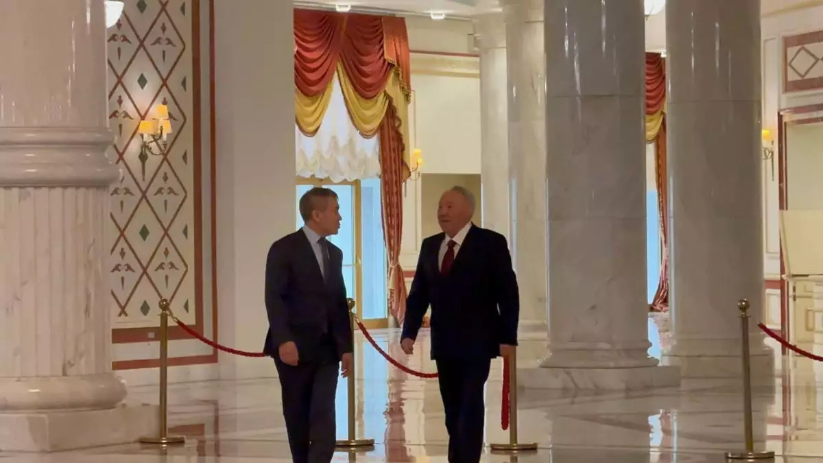 Тұңғыш президент Нұрсұлтан Назарбаев референдумда дауыс берді