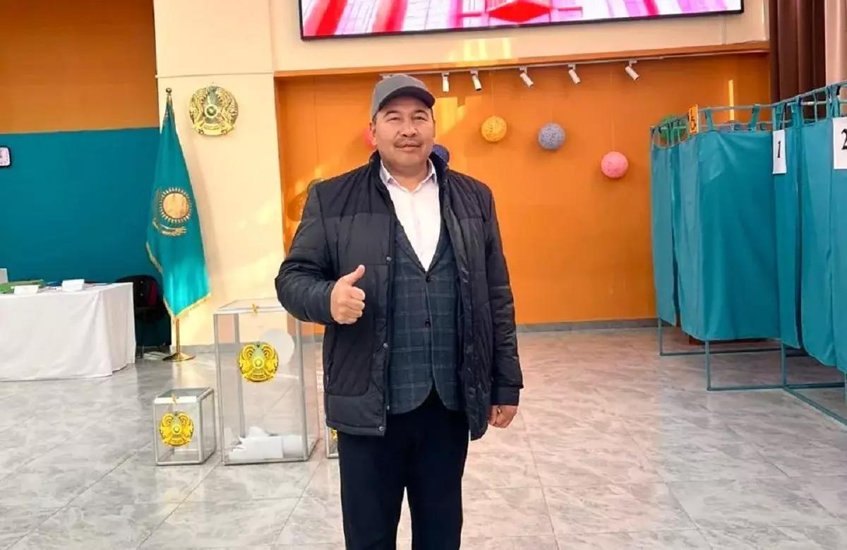 Шет қалмау маңызды: Ермахан Ибраимов референдум туралы