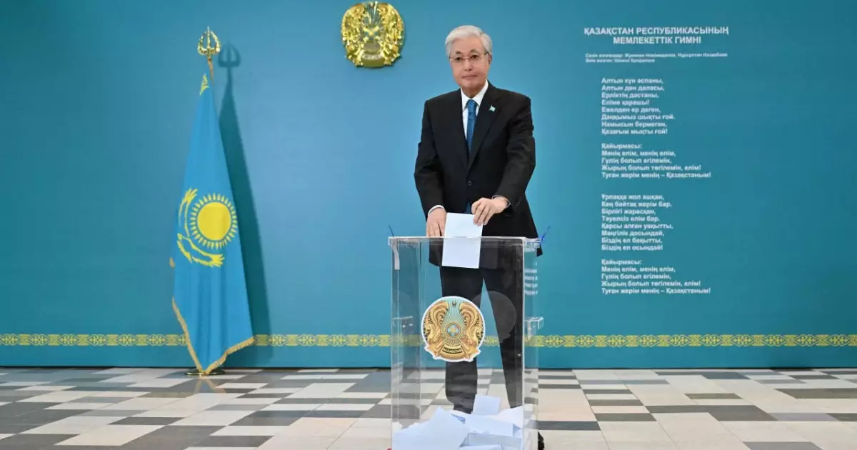  «Шын мәнінде, бұл – тарихи құжат»: Қасым-Жомарт Тоқаев референдумда дауыс берді 