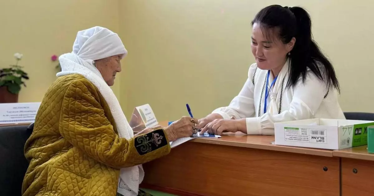  Жетісу облысында 103 шөбересі бар 105 жастағы әже дауыс берді 