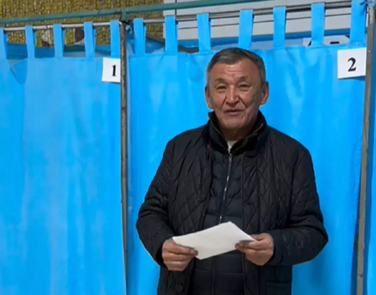 Өнерден азаматтық ұстанымға: Қазақстанның еңбек сіңірген қайраткері Амантай Берғалиев өз таңдауын жасады