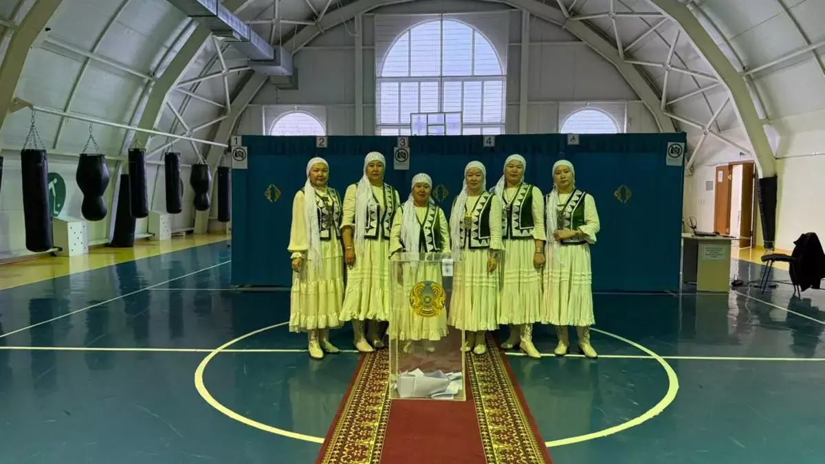 Жителями Мангистауской области запущен челлендж в национальной одежде на республиканском референдуме - новости на Lada.kz 15.03.2026