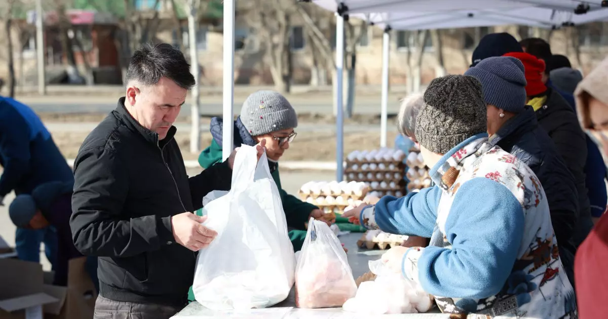  Атырауда республикалық референдум күні ауыл шаруашылығы өнімдерінің жәрмеңкесі ұйымдастырылды 