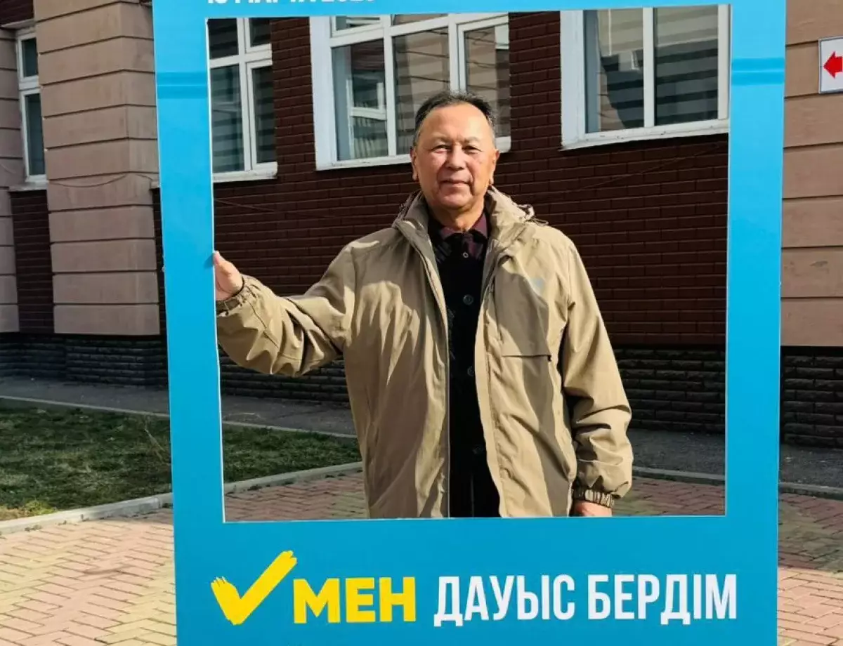 Жазушы Нұрдәулет Ақыш Алматыдағы референдумда дауыс беру үдерісінің жақсы ұйымдастырылғанын айтты