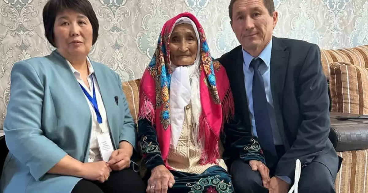  Ұлытау облысында 116 жастағы кейуана референдумда дауыс берді 