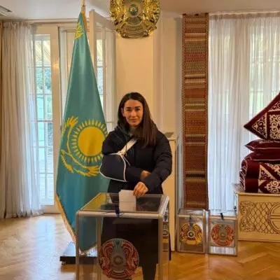 Казахстанские дзюдоисты проголосовали на референдуме в Чехии