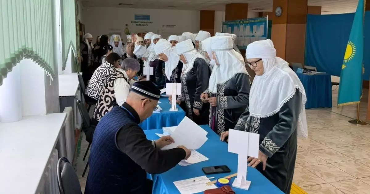  Референдумға 60 ене мен 60 келін бір уақытта келді 