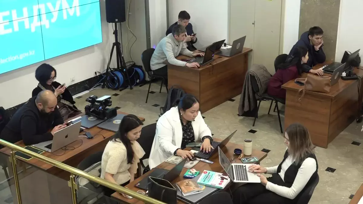 Референдум басталғалы 6 миллион 400 мыңнан астам адам таңдауын жасаған