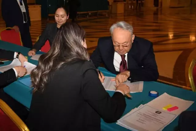 Нұрсұлтан Назарбаев дауыс беруден кейін елде жүргізіліп жатқан саяси реформаларға қатысты пікір білдірді