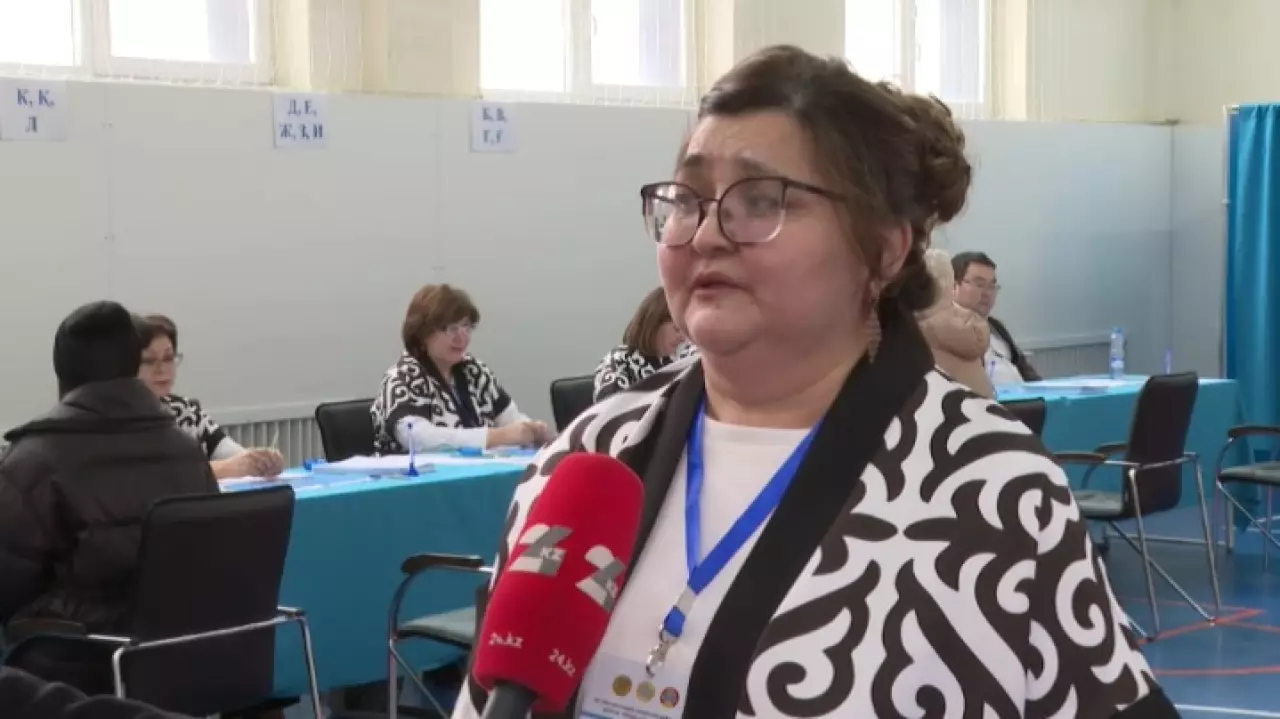 Как проходит голосование на столичном участке №254