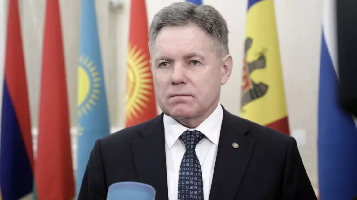 Референдумға жастар белсенді қатысып жатыр — ТМД бақылаушылар миссиясының басшысы