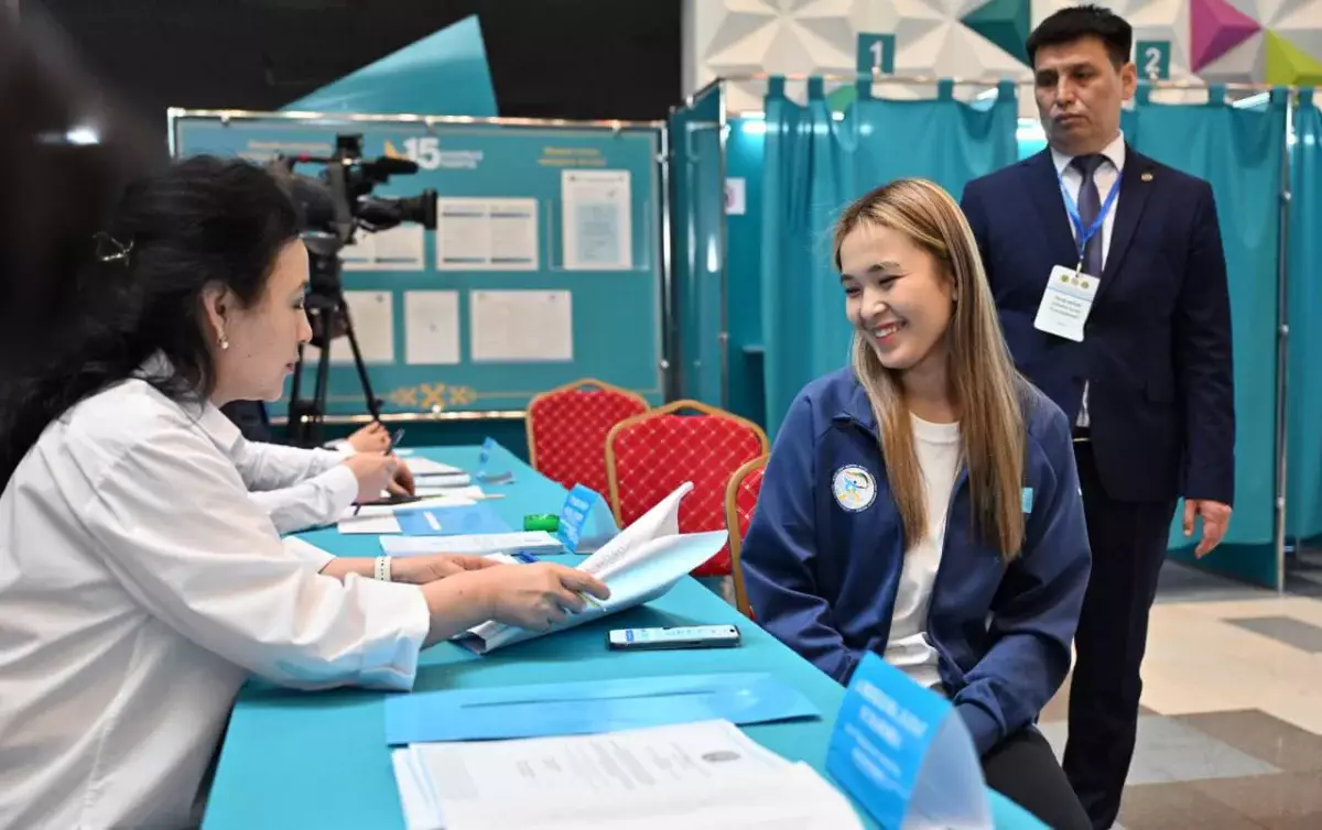 Явка на референдуме в Казахстане превысила 73%