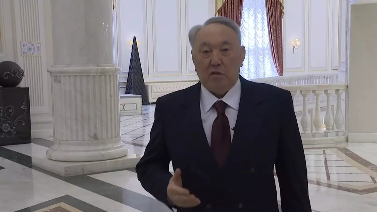 “7 жыл бұрын өз билігімді Тоқаевқа тапсырдым” - Назарбаев маңызды мәлімдеме жасады (ВИДЕО)