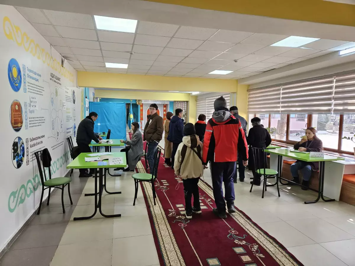 Жаңа Конституция бойынша референдум: алматылықтардың белсенділігі соңғы 5 жылдағы ең жоғары деңгейге жетті