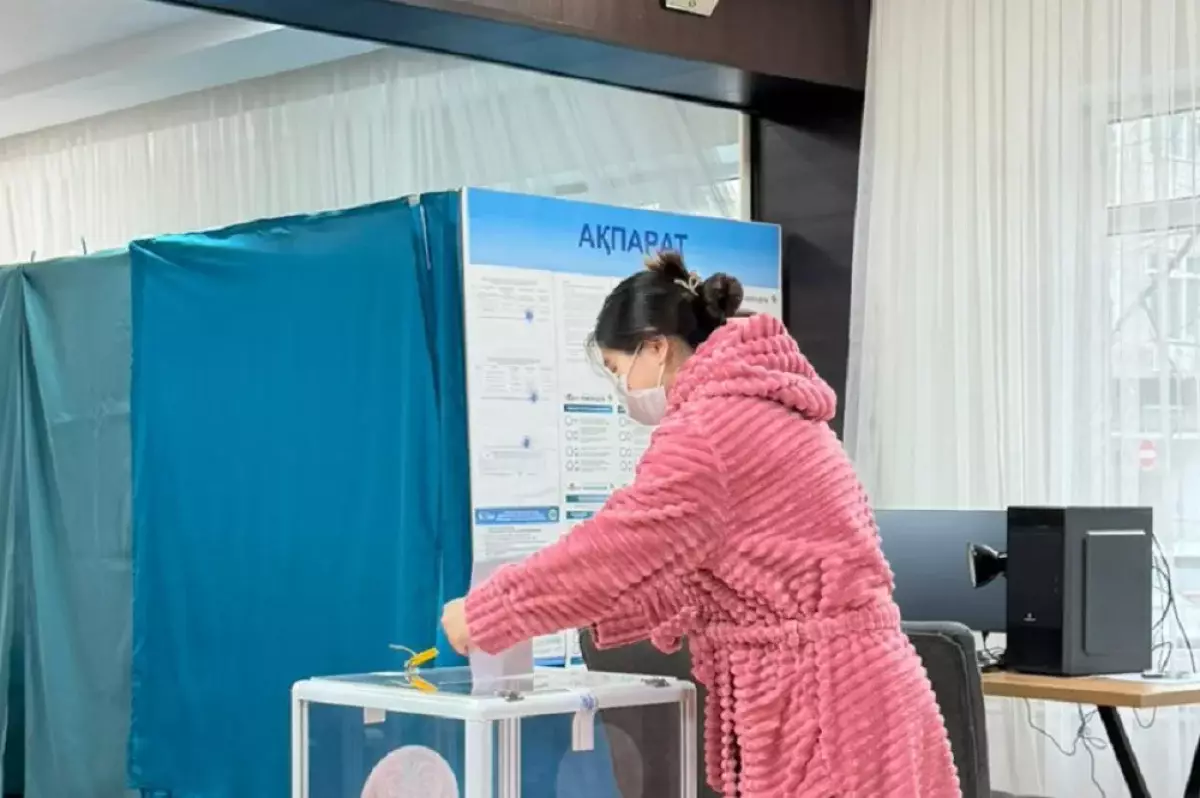 Алматыдағы Перинатология орталығында 110 науқас референдумға қатысты