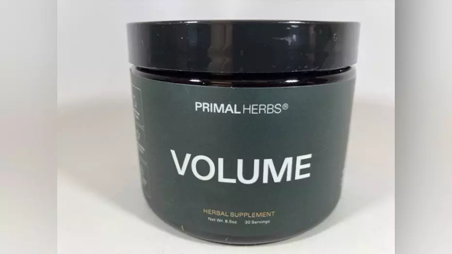 Управление по санитарному надзору за качеством пищевых продуктов и медикаментов призвало потребителей прекратить использование растительной добавки, в которой обнаружен скрытый компонент виагры.