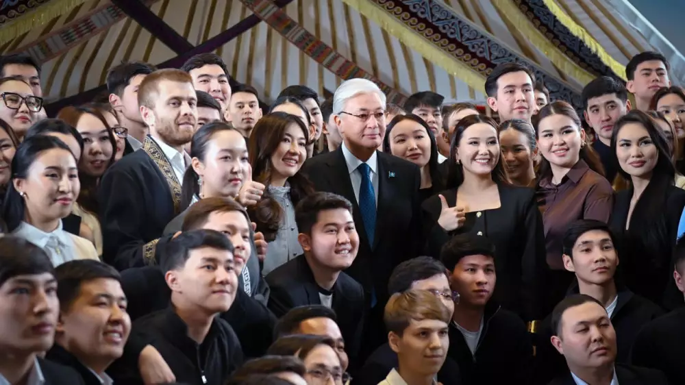 Президент Казахстана анонсировал выборы в Парламент