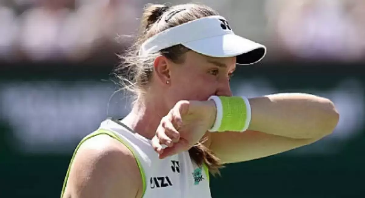 Рыбакина WTA 1000 турнирінің финалында Соболенкодан жеңілді