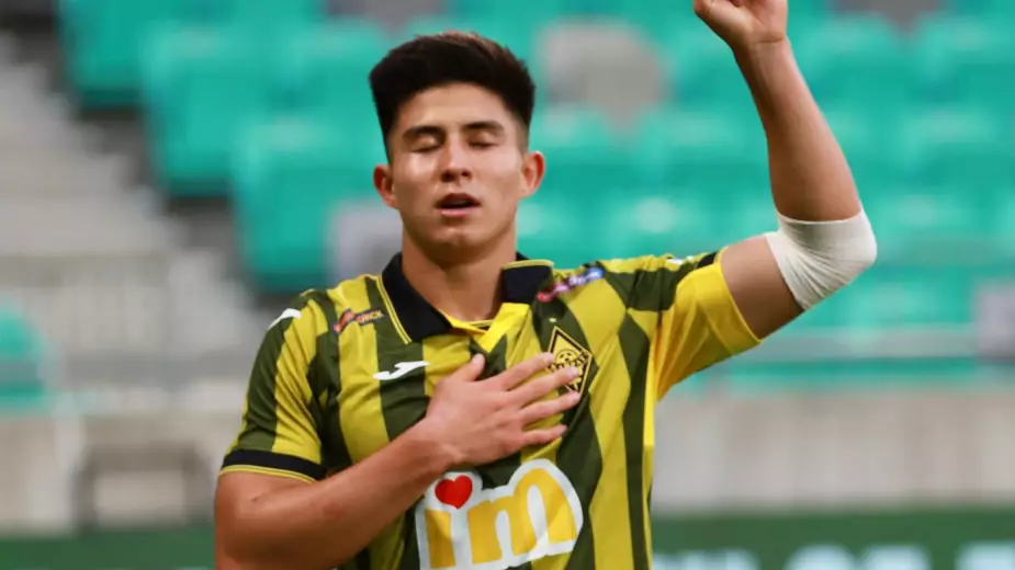 Нани против Сатпаева. Прямая трансляция матча "Кайрат" - "Актобе" в КПЛ