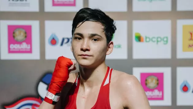 Қазақ боксшы алтын үшін айқаста өзбек қарсыласын есеңгіретті