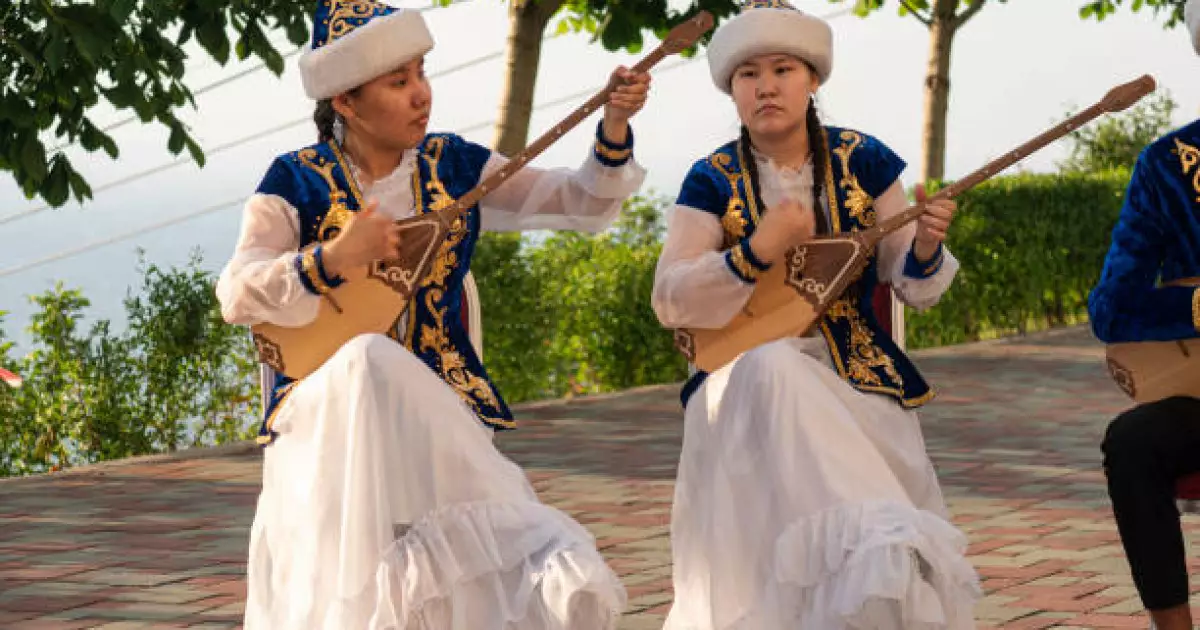   Мәдениет және ұлттық салт-дәстүр күні – Наурызнама онкүндігінің үшінші күні   