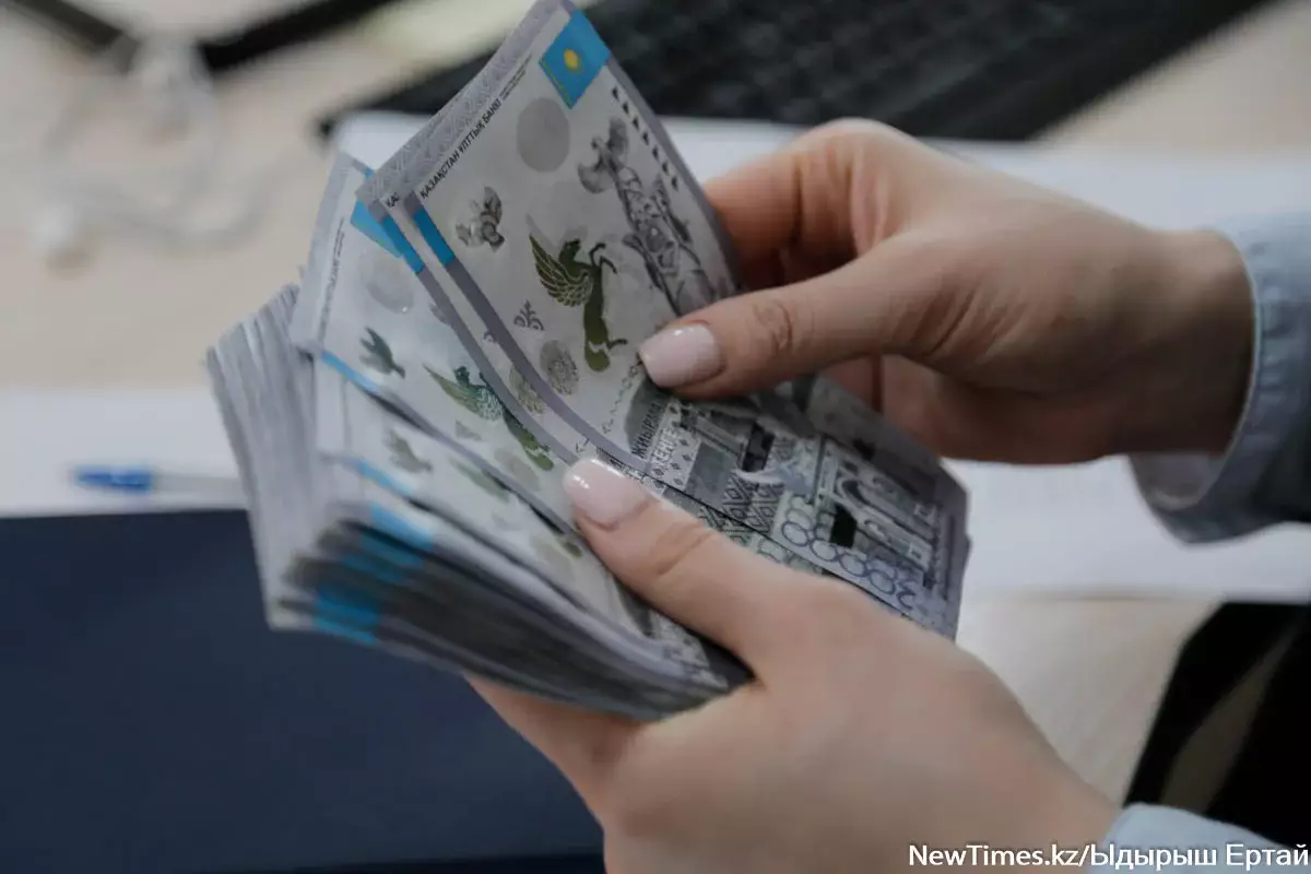 В Жетысу потратили десятки миллионов бюджетных тенге на подарки к 8 Марта