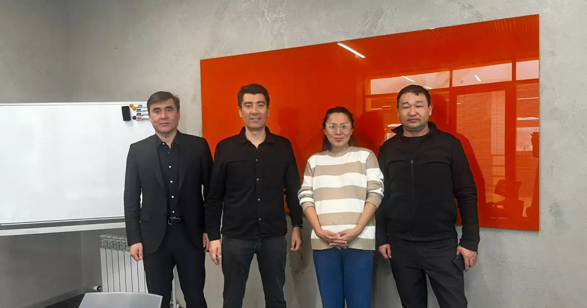   «Заңдылығы расталды»: тәуелсіз байқаушылар өткен референдумға баға берді   