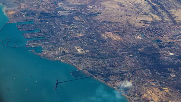 В ОАЭ атакован нефтяной порт Фуджейра - отгрузка нефти приостановлена