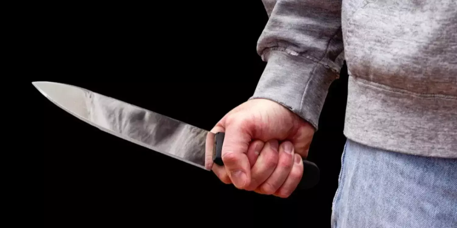 Атырауда күйеуі әйелін пышақтап өлтірді