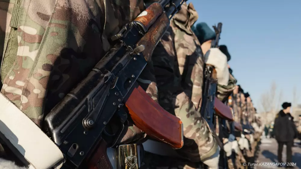 Токаев подписал указ об увольнении в запас военнослужащих-срочников