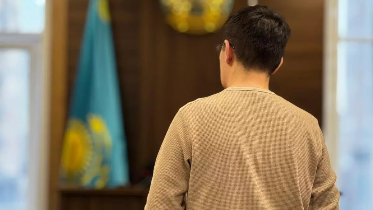 Жанабыловтар ісі: Сотта “сәттілік барабанын” жасаған IT-маман жауап беріп жатыр