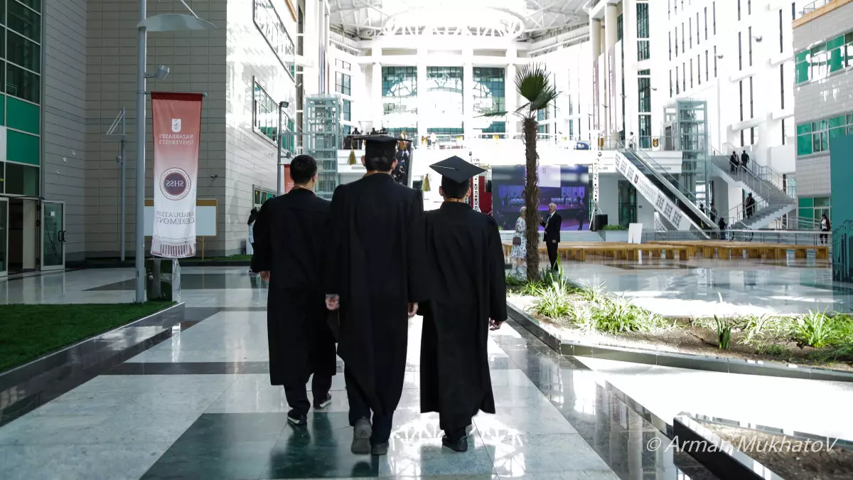 Дарынды жастарға жол ашылды: «Болашақ» стипендиясының жаңа бағыттары қандай?