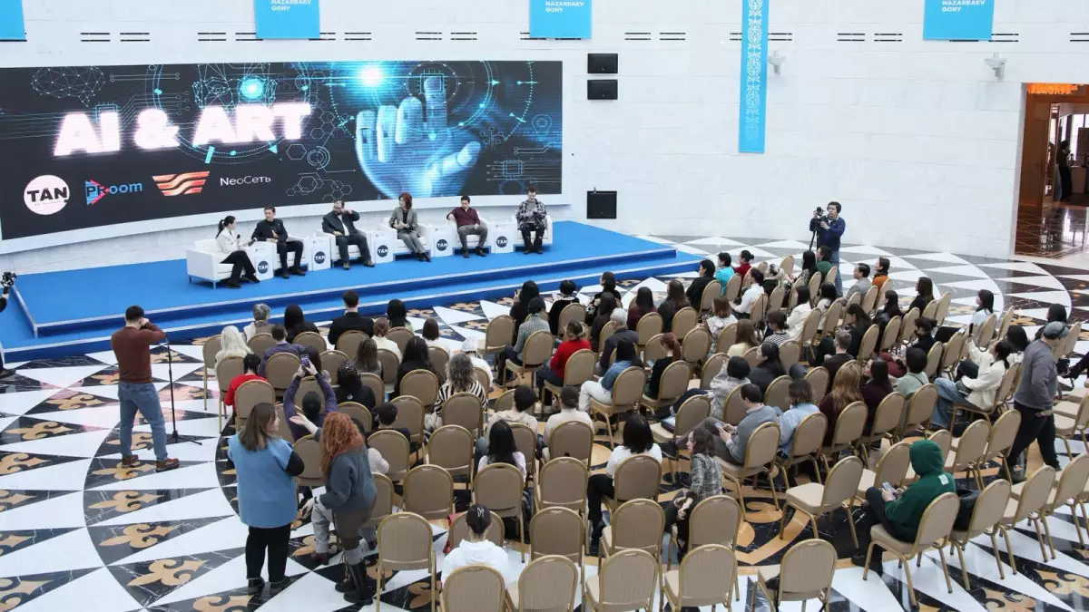 Творец или инструмент? Эксперты обсудили, как ИИ меняет искусство и чьи права он защищает