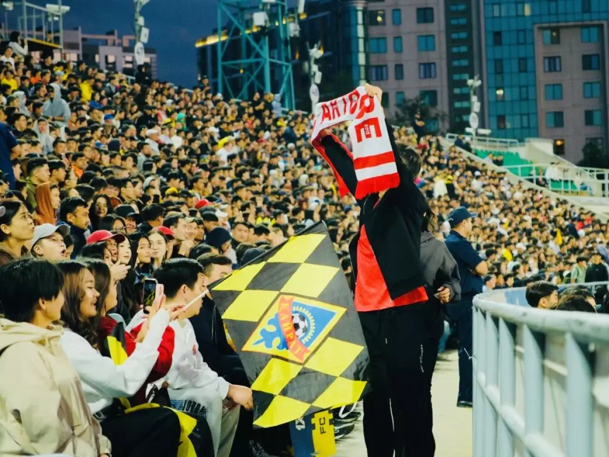 Алматыда төтенше жағдай – “Қайрат” -  “Ақтөбе” матчында полиция кімдерді құрықтамақ?