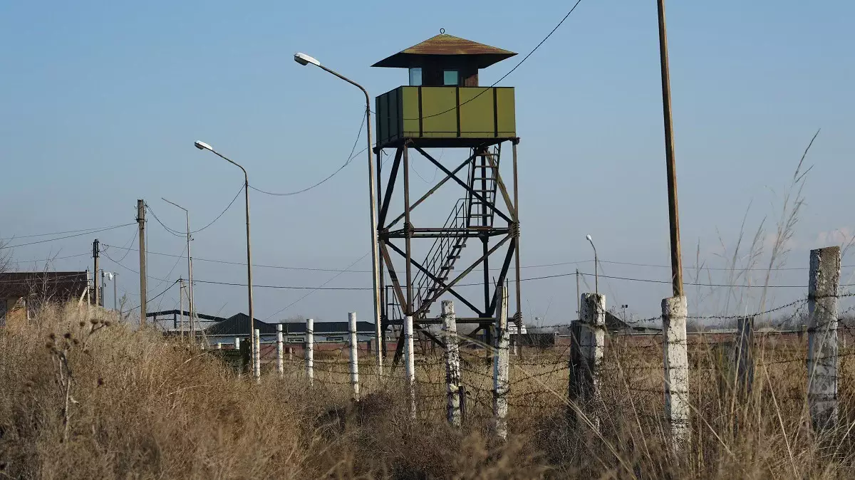 Отар әскери гарнизонында қарауыл бастығы оққа ұшып, қаза тапты