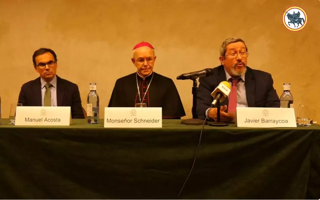 Ультраправый епископ из Казахстана представил свою книгу в Барселоне