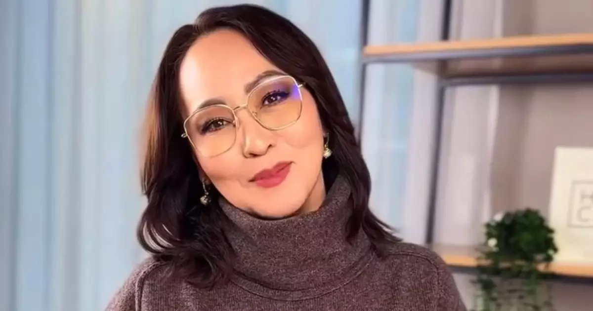  Айгүл Иманбаева қазақ қыздарына үндеу жасады (ВИДЕО) 