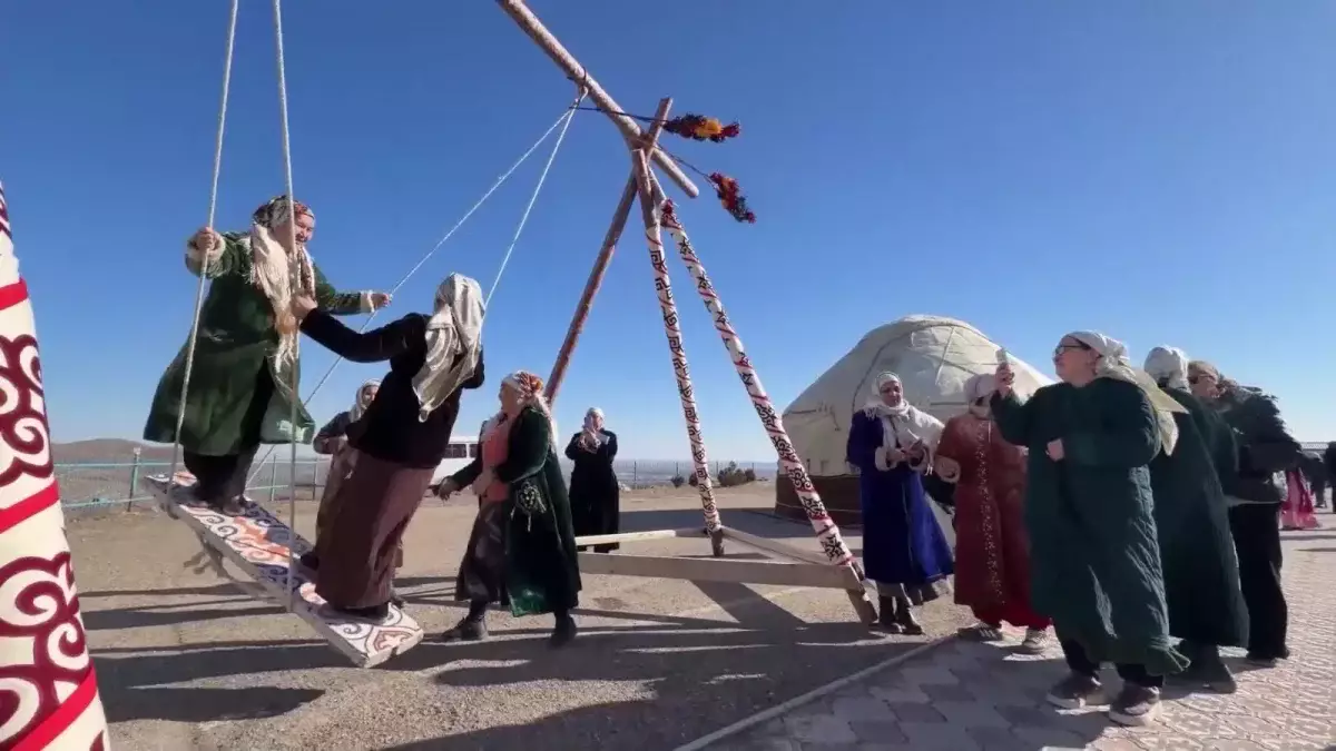 Амал мерекесі:  маңғыстаулықтар Отпан тауда бас қосты