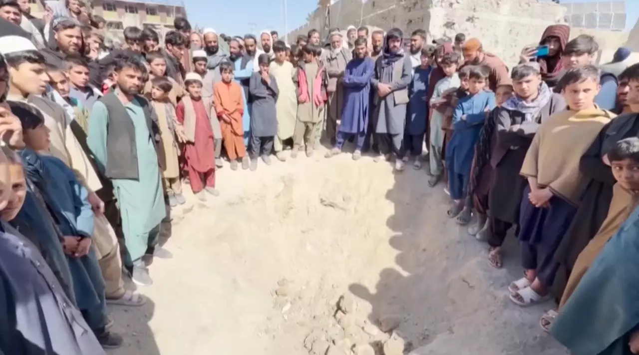 250 человек погибли при ударах по Кабулу