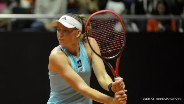 Рыбакиной "отдали" победу на турнире за 9 миллиардов после поражения Соболенко