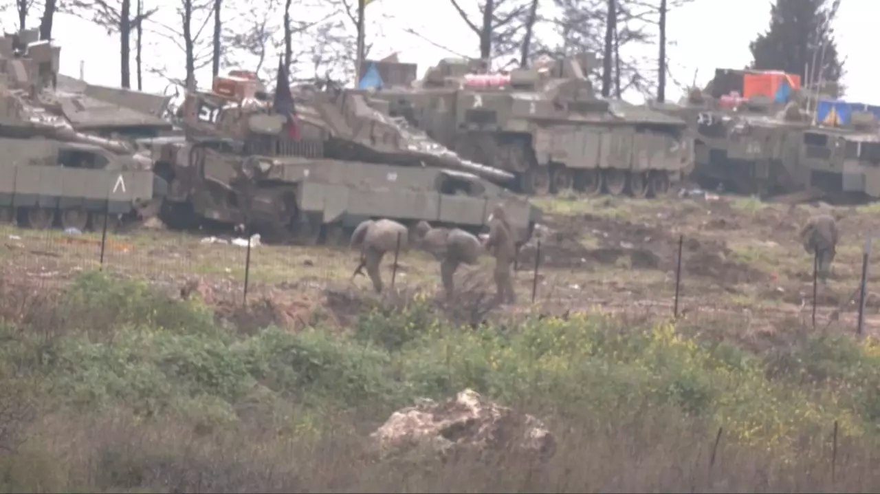 Израиль Ливанға жаяу әскер кіргізді