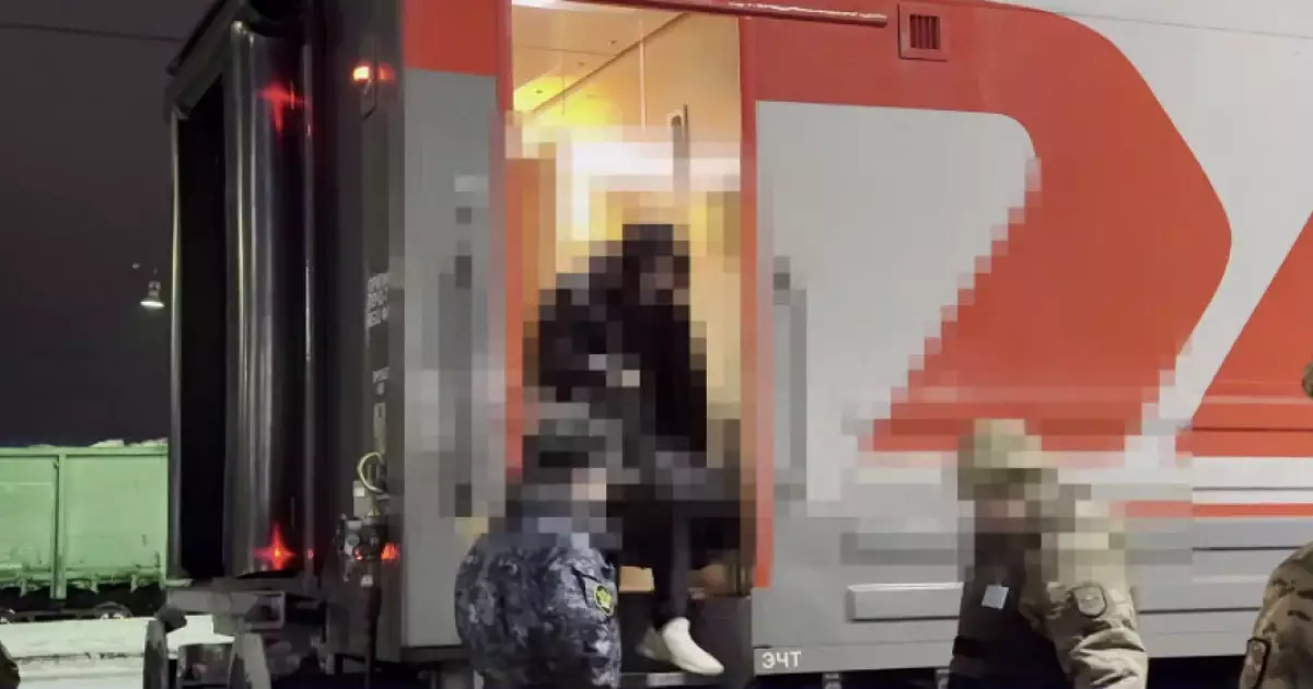  Жүйелі түрде алаяқтық жасаған қылмыстық топтың мүшесі Ресейден экстрадицияланды 